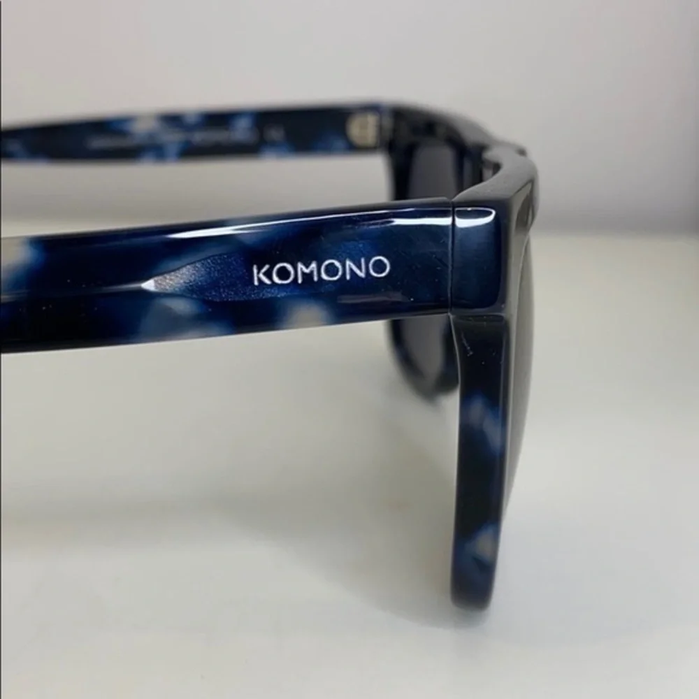 Komono Sunglasses Bennet Indigo Demi